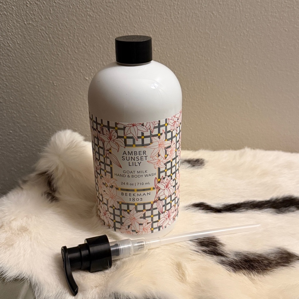 Beekman 1802 Goat Milk Hand And Body Wash in Amber Sunset Lily, 24oz Sealed